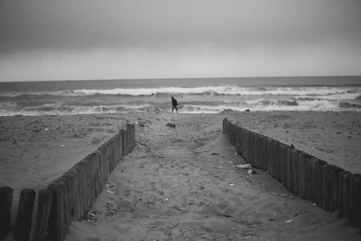 2022-09-21 - Durban -  Pathway leading to beach