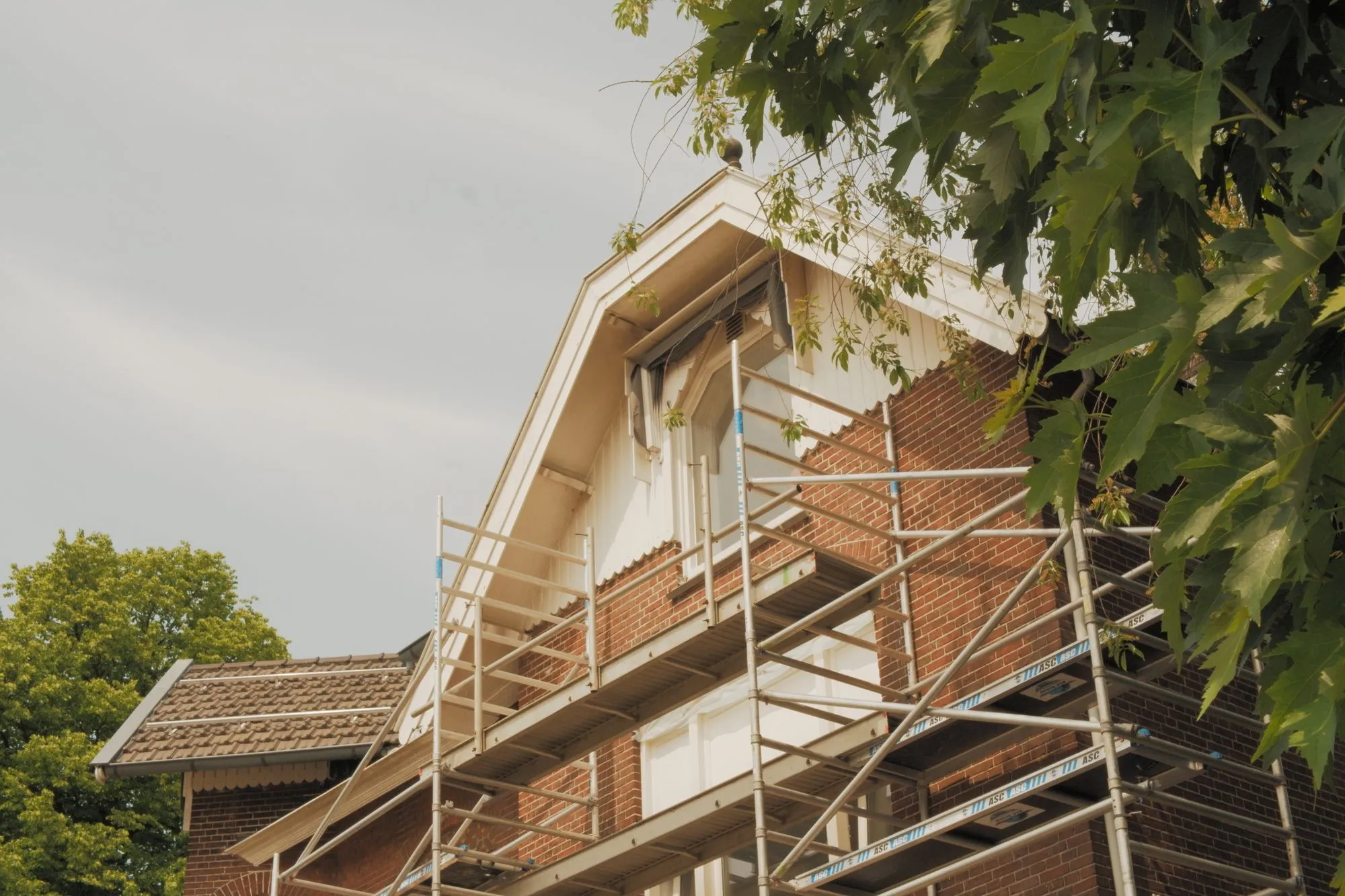 2026-05-31 - House with scaffolding outside